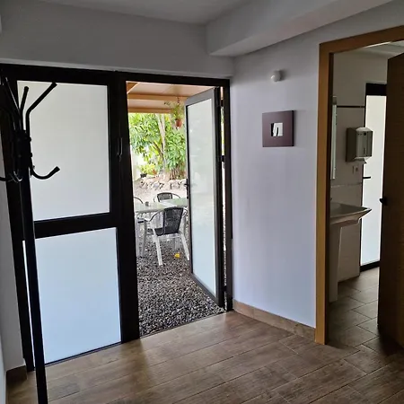 With Stunning Views In 50 M² + Close To The Sea *